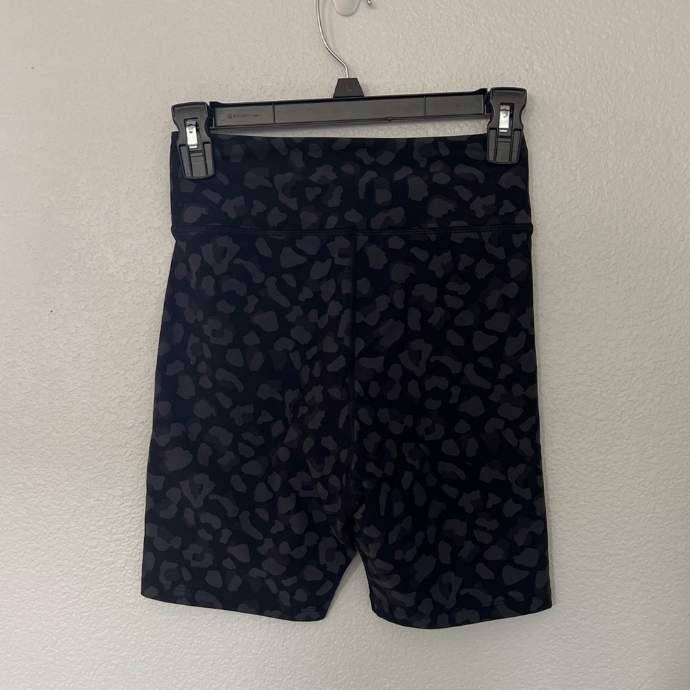 Sox WFA Black Gray Leopard Biker Shorts Size Small